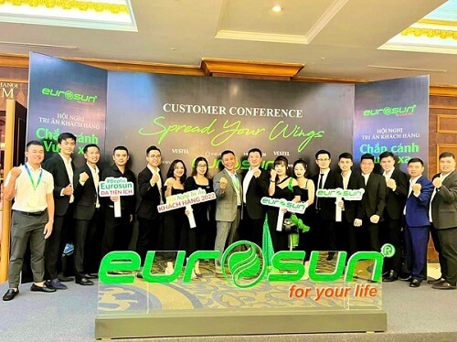 CBNV Bếp Hoàng Cương tham dự lễ tri ân khách hàng của Erosun 