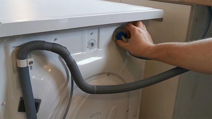 Lắp đặt ống thoát nước đúng cách