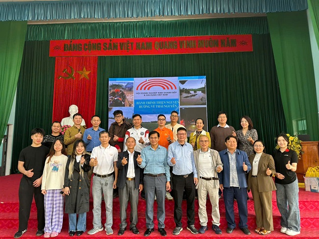 Bếp Hoàng Cương cùng ngành Bếp & Gia dụng góp sức hỗ trợ người dân vùng lũ phía Bắc