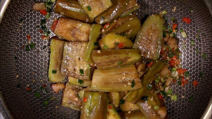 Cách làm cà tím nướng mỡ hành