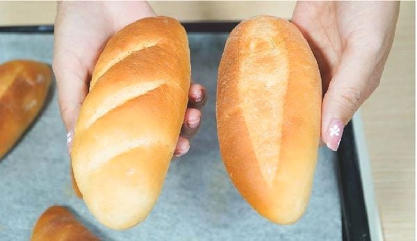 Nguyên liệu nướng bánh mì bằng lò vi sóng