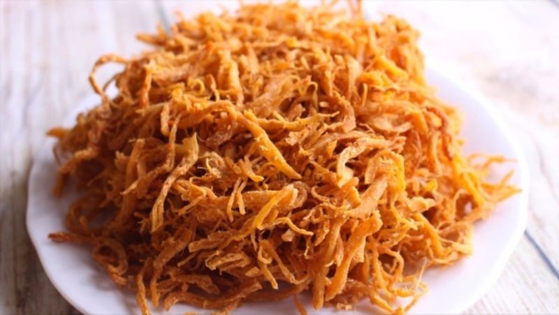 Cách làm khô gà xé cay bằng lò vi sóng