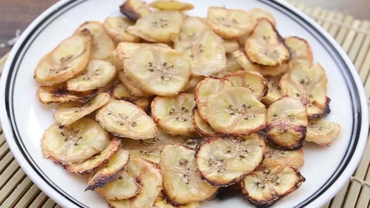 Chuối sấy bằng nồi chiên không dầu