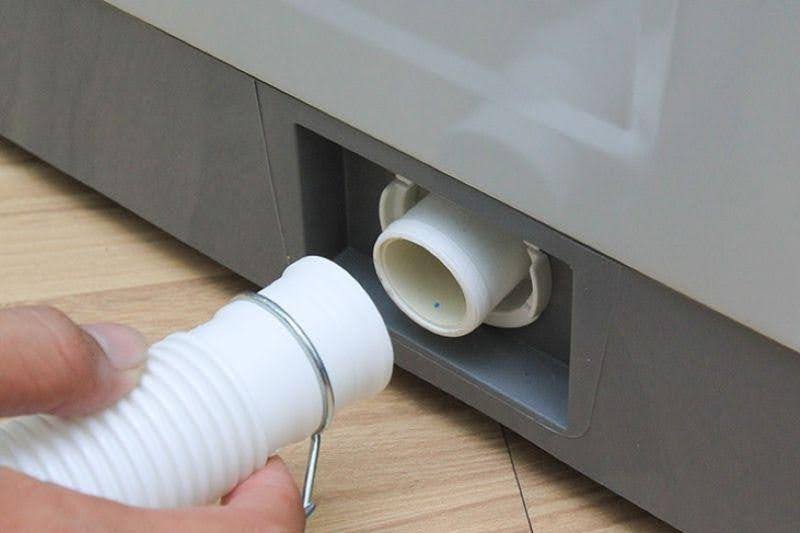 Đường ống đóng nhiều cặn bẩn