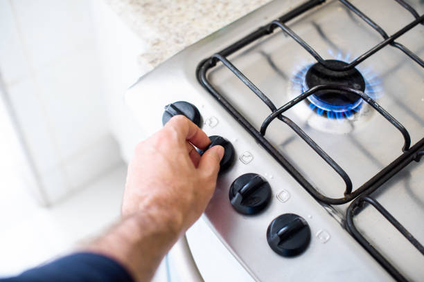 Làm quen với các nút điều khiển bếp ga