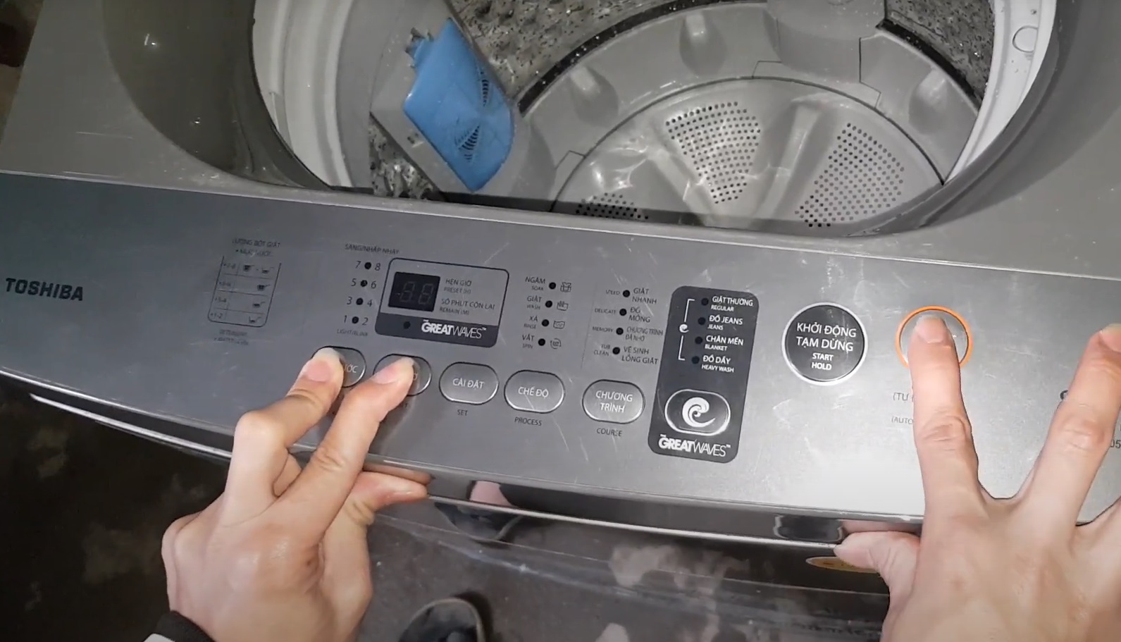 Cách khắc phục lỗi E7 máy giặt Toshiba 