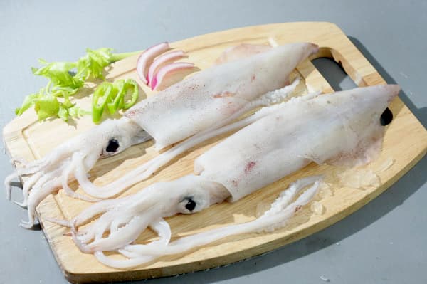 Cách nướng mực tươi bằng nồi chiên không dầu