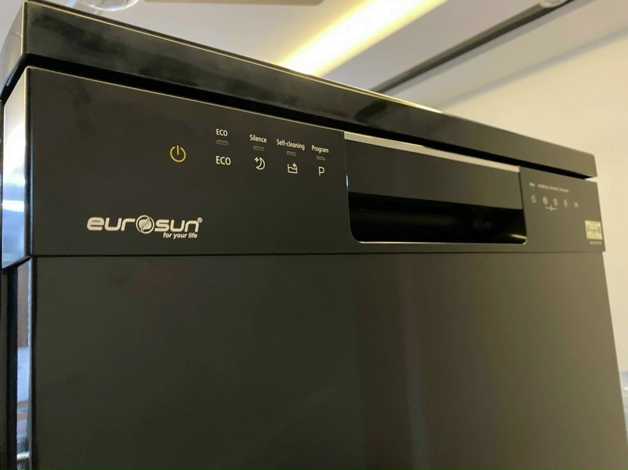 Giới thiệu bảng điều khiển máy rửa bát Eurosun