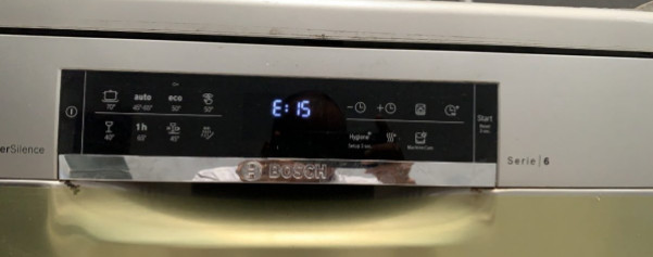 Lỗi E15 máy rửa bát Bosch