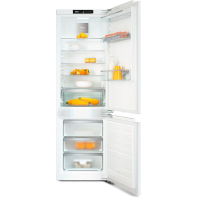 Tủ lạnh Miele KFN 7734 C