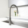 Vòi rửa bát nóng lạnh Konox Venice Gun Metal có dây rút