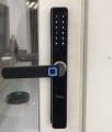 Khóa cửa điện tử thông minh Demax SL103 cho cửa nhôm, sắt, inox, cửa nhựa